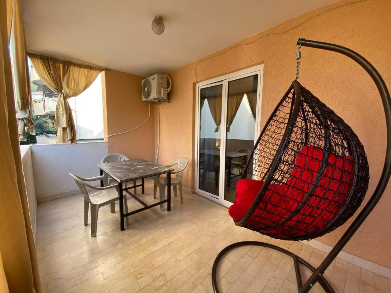 Alina'S Apartment Bečići Εξωτερικό φωτογραφία